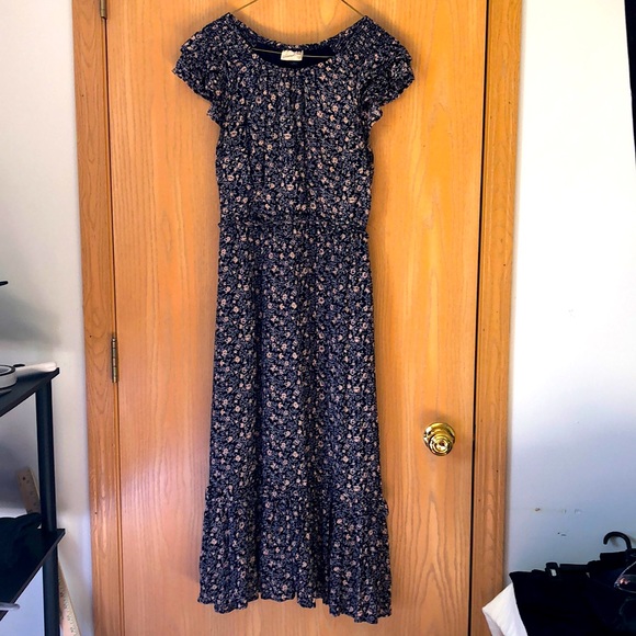Universal Thread Navy Floral Prairie Dress Pockets Small S